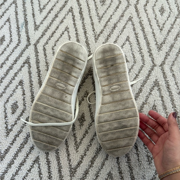 Dr. Scholl's White Athletic Shoes - Picture 2 of 3